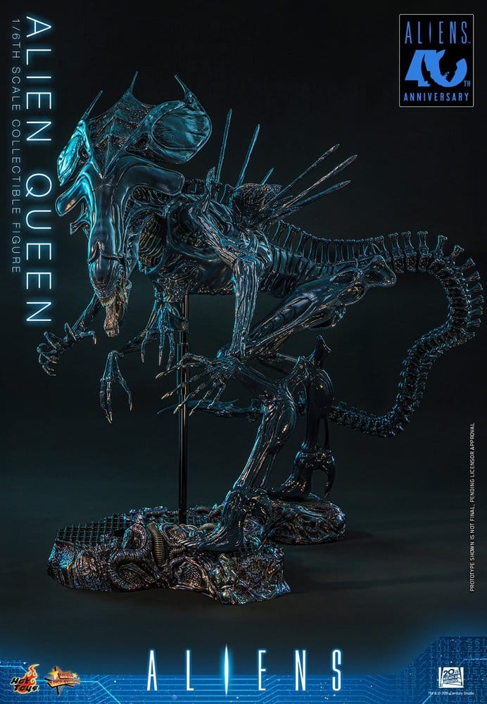 aliens figur, xenomorph, alien skulptur, kristallharz, ausstellungsbasis