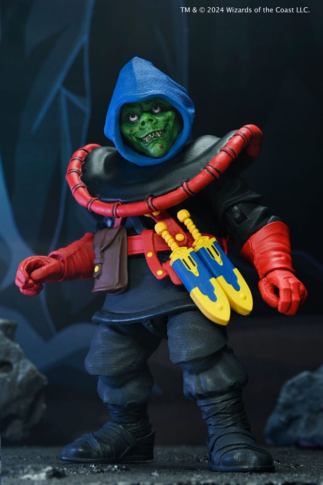 action figure, grüner masken, bedeckter hood, gelbe schwerter, rote handschuhe