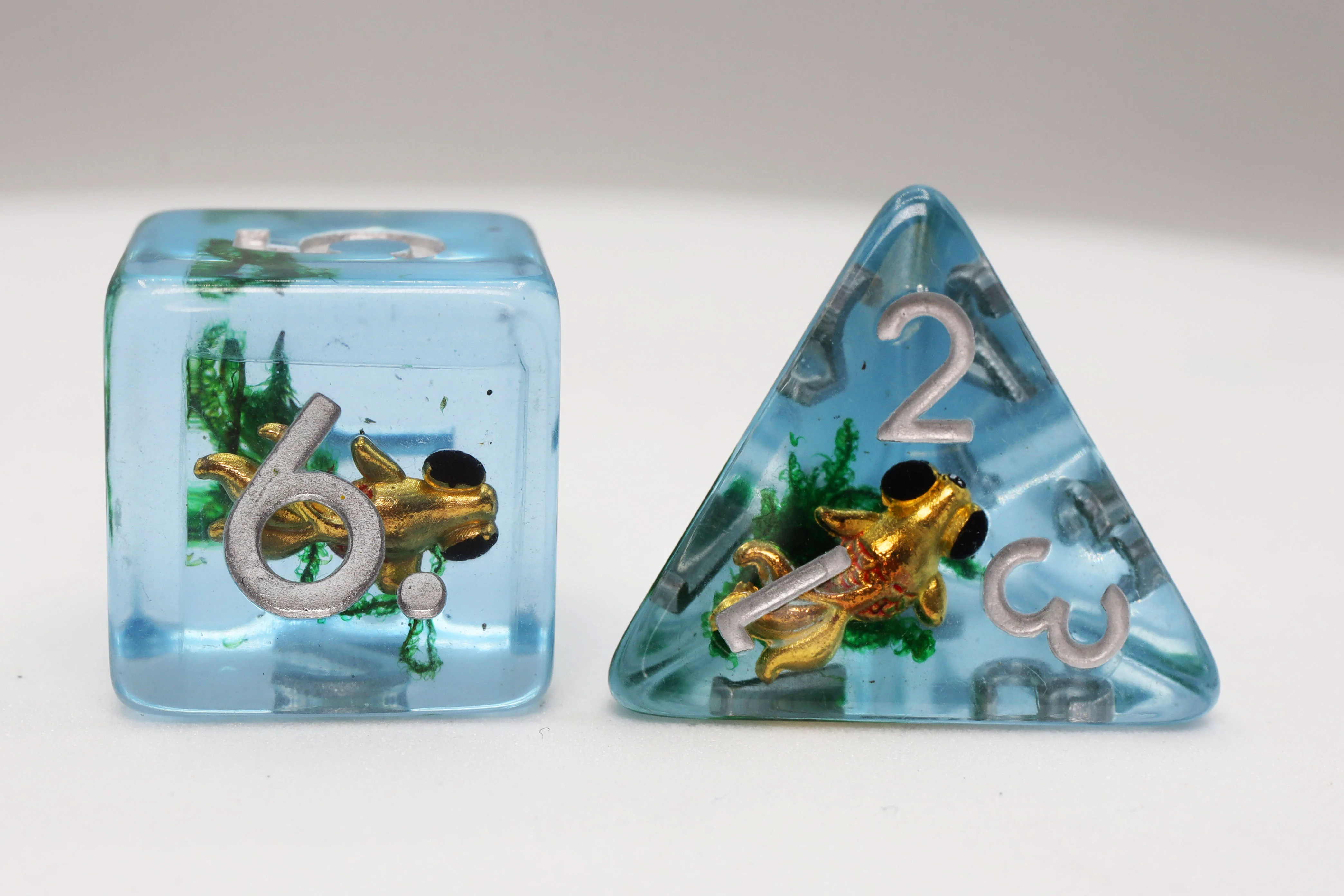 Polyhedral Dice Set: Goldfish (7) Polyhedral Dice Set: Goldfish (7)