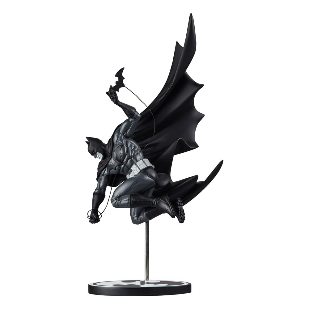 Batman: Statue Batman Black & White White Knight by Inhyuk Lee 25cm