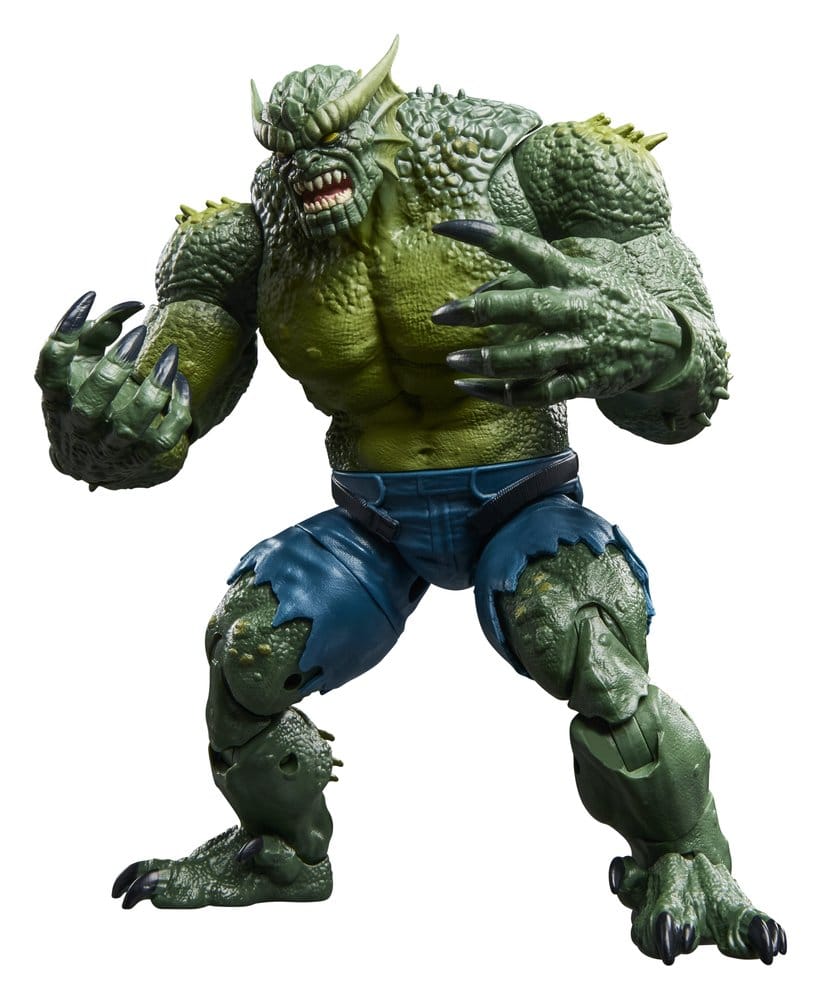 figther figure, hulk, monstrous figure, green character, action figure