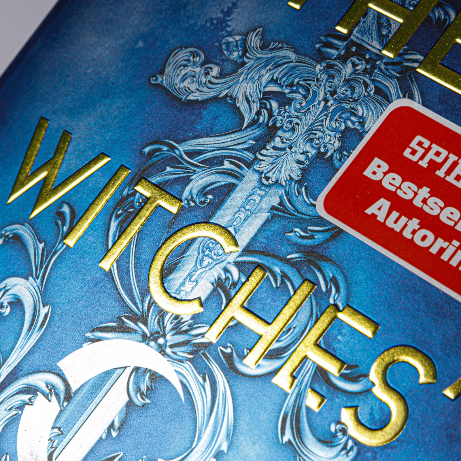 Five Crowns of Okrith Bd.2: The Witches' Blade