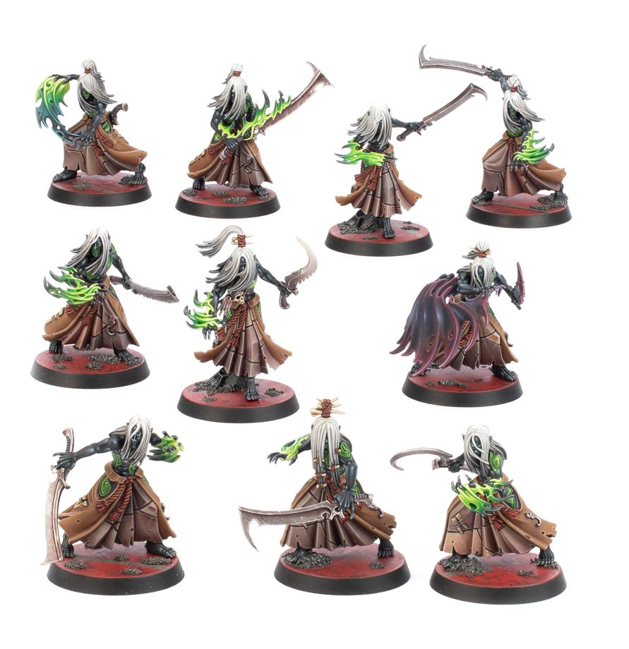 Warhammer 40k: Kill Team - Mandraks Miniature, Figurine, Dagger, Brown robe, Green glow