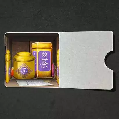 Mystery Riddles: Adventskalender 2026 - Der kleine Teeladen Teeset, Goldene Behälter, Lila Etikett, Geschenkbox, Mini-Tee-Set