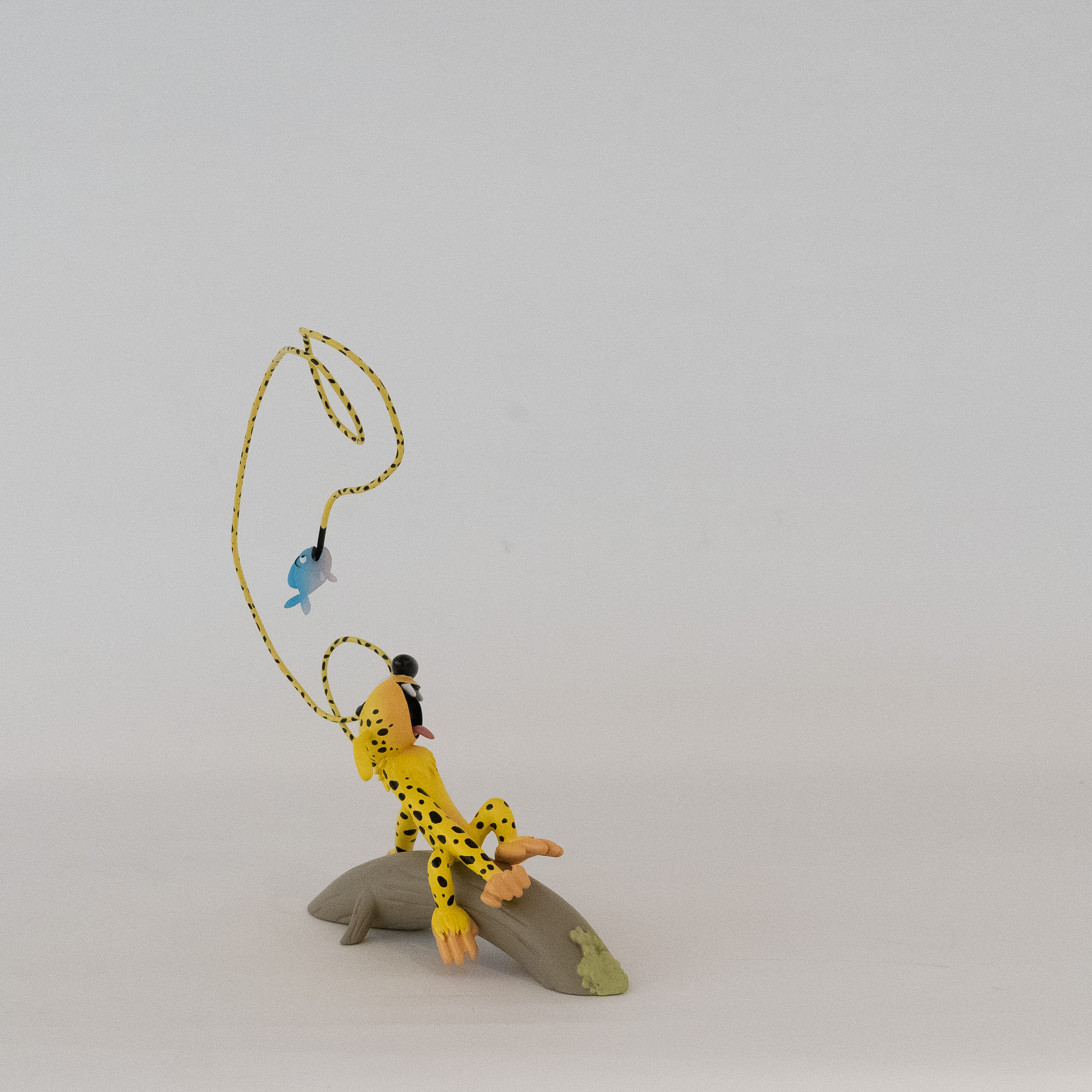 Marsupilami: Statue Marsupilami mit Piranha Marsupilami: Statue Marsupilami mit Piranha