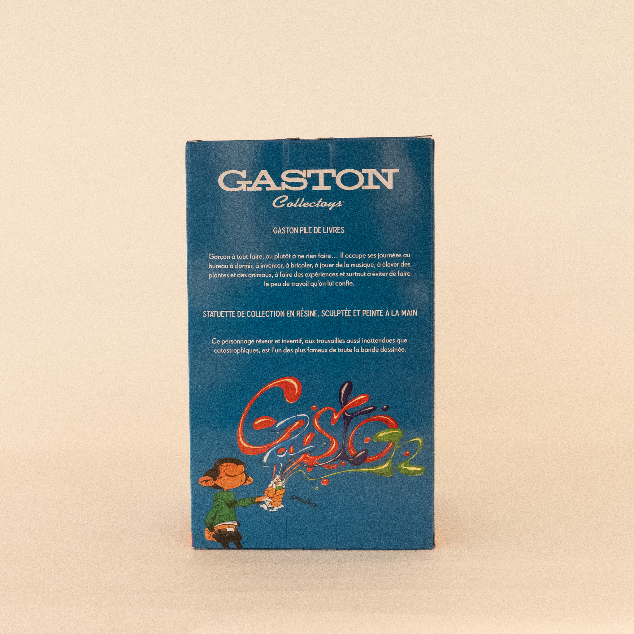 Gaston: Statue Gaston mit Bücherstapel Gaston: Statue Gaston mit Bücherstapel