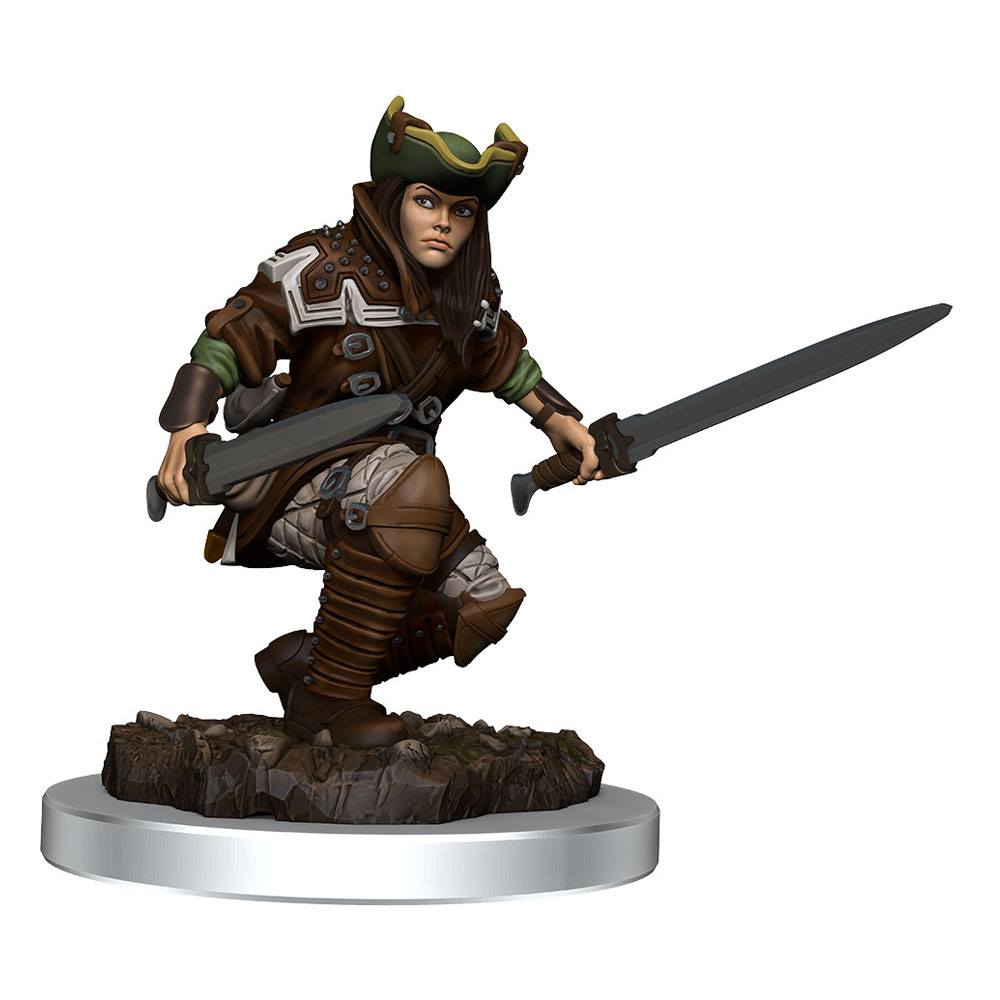 Magic Miniatures: Thraben Inspector and Tireless Tracker