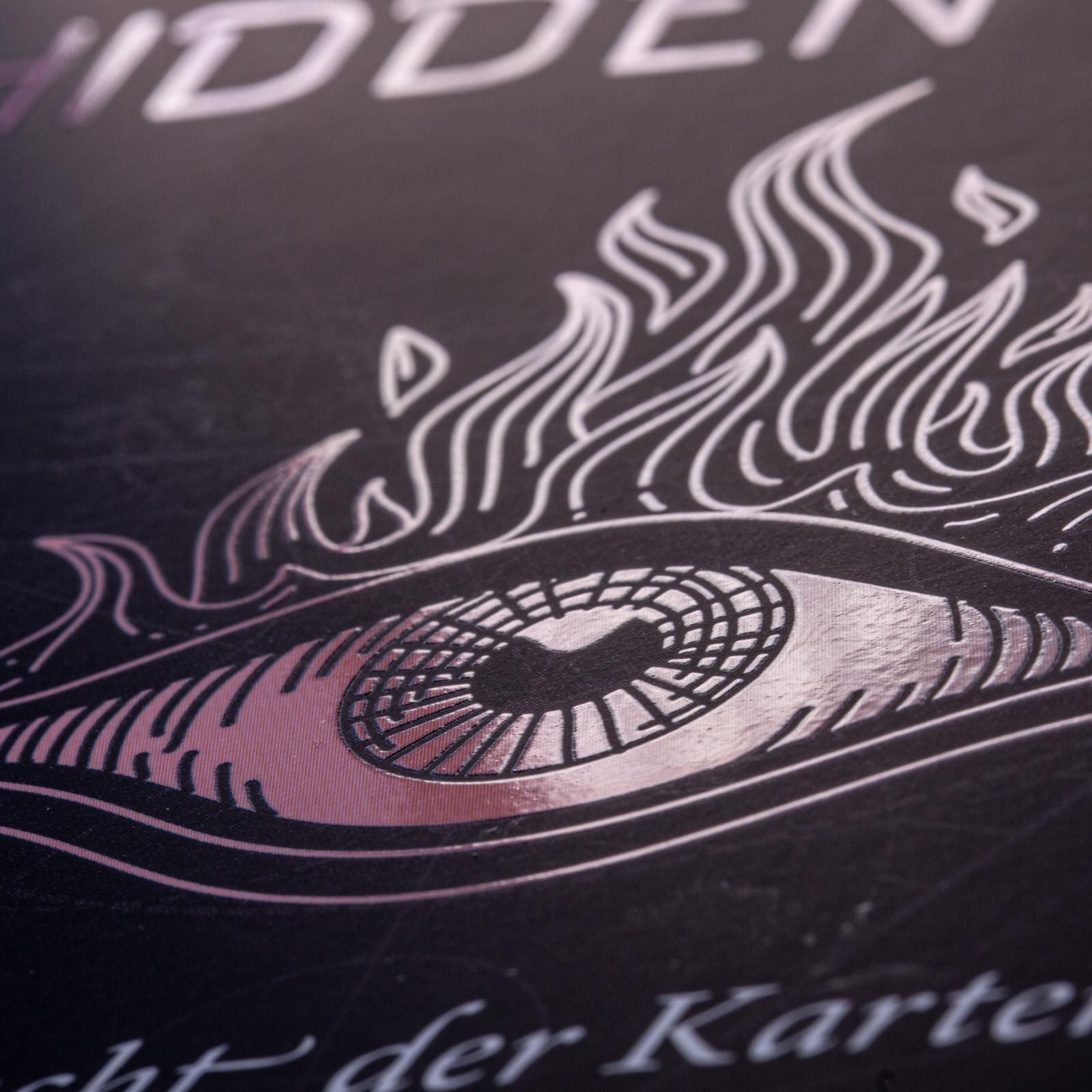 All Our Hidden Gifts Bd.1: Die Macht der Karten Auge, Illustration, Flamme, Karte, Design