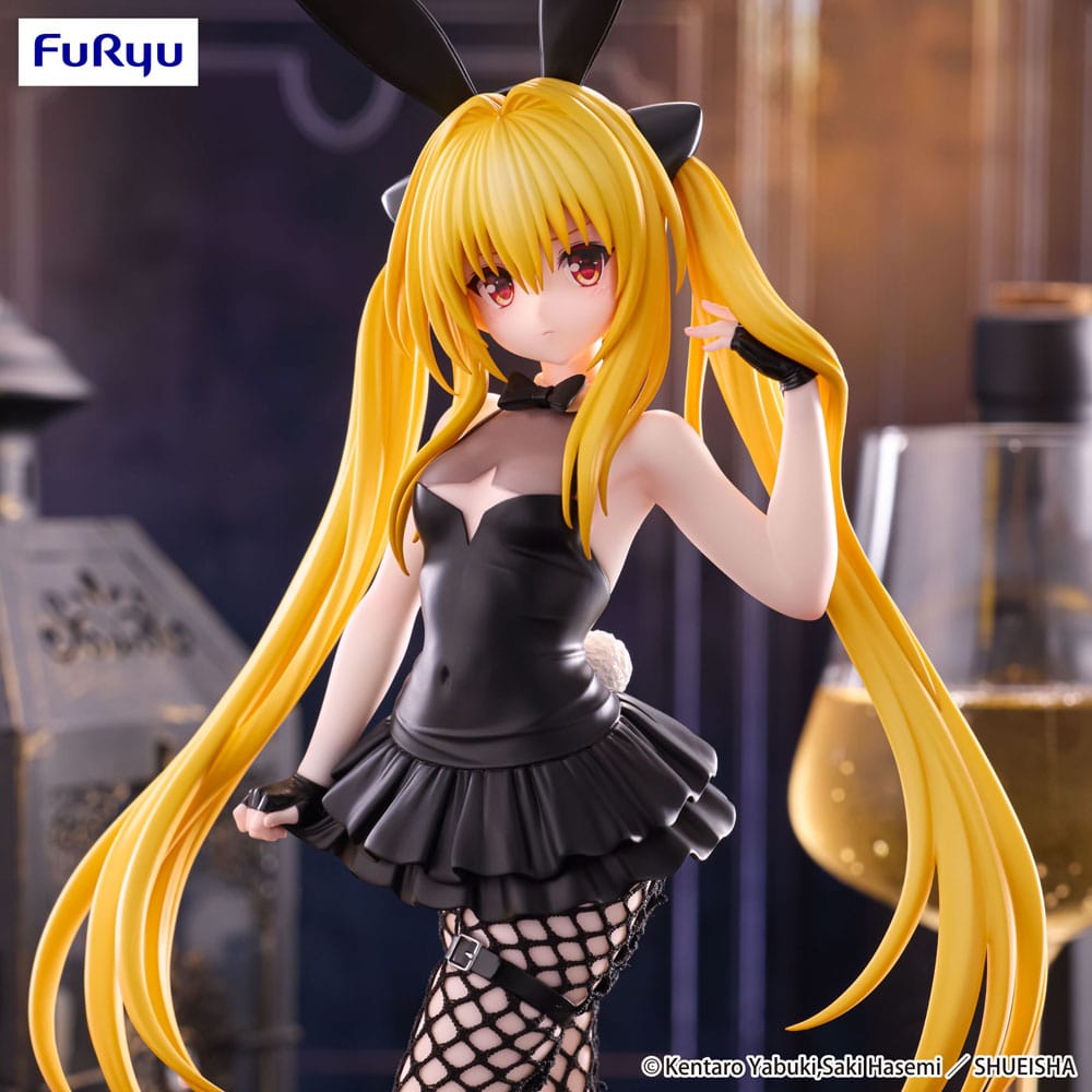 Anime-Figur, Bunny-Outfit, Schwarzes Kleid, Netzstrumpfhose, Gelbes Haar