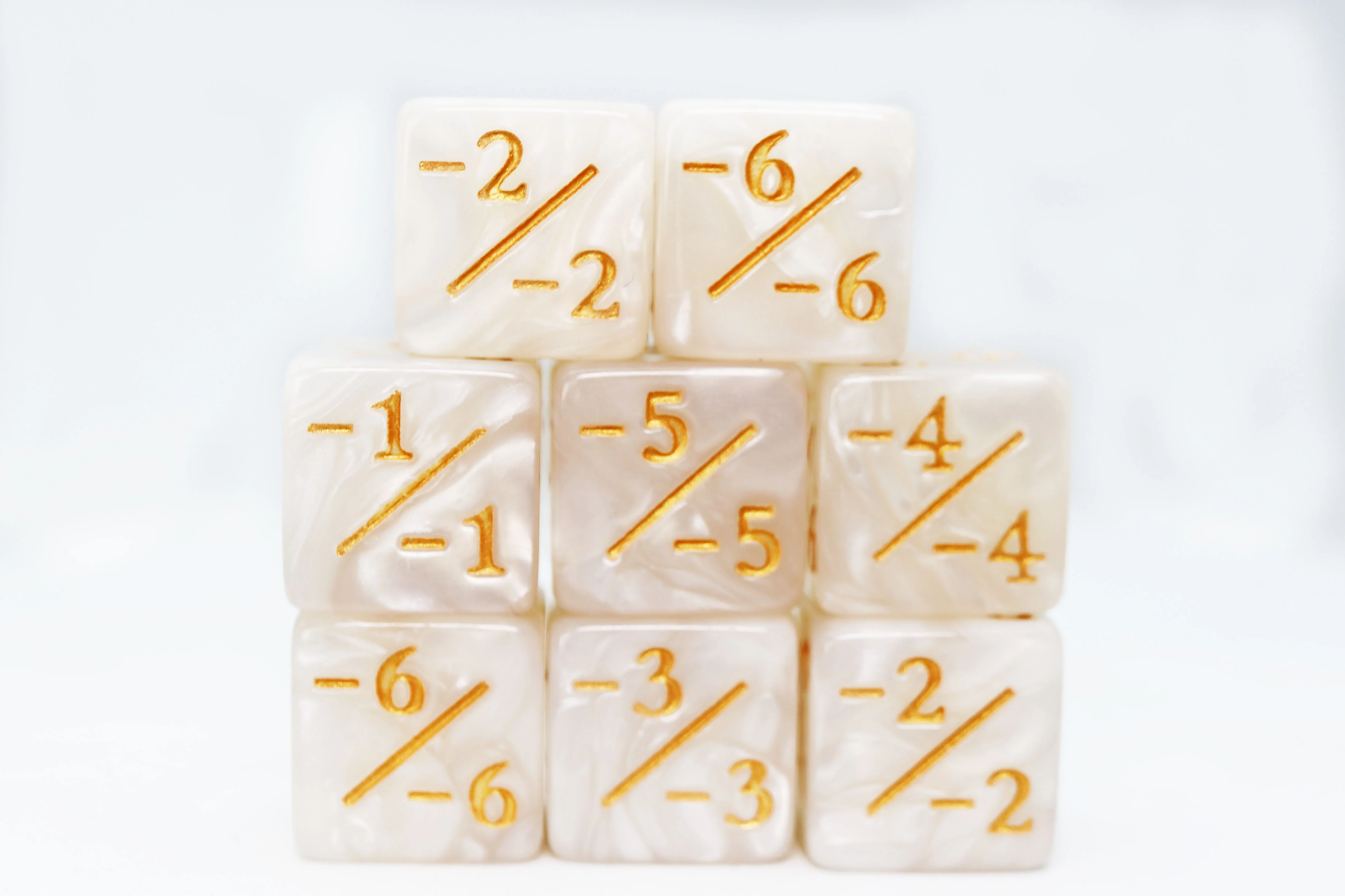 -1/-1 Pearl White Counters for Magic (8)