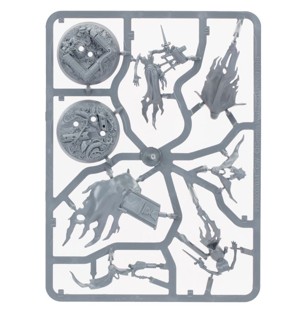 Warhammer: Nighthaunt - Myrmourn Banshees (Easy to Build) Warhammer: Nighthaunt - Myrmourn Banshees (Easy to Build)