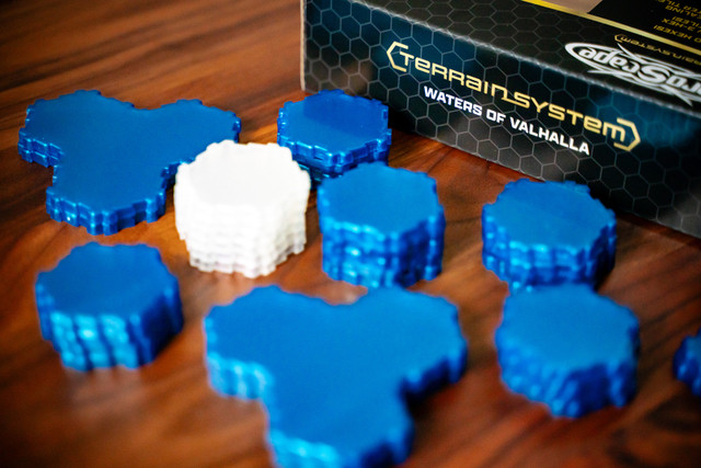 HeroScape: Terrain System - Waters of Valhalla HeroScape: Terrain System - Waters of Valhalla