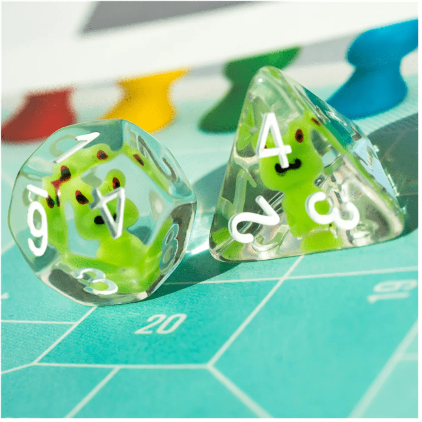 Polyhedral Dice Set: Frog (7)