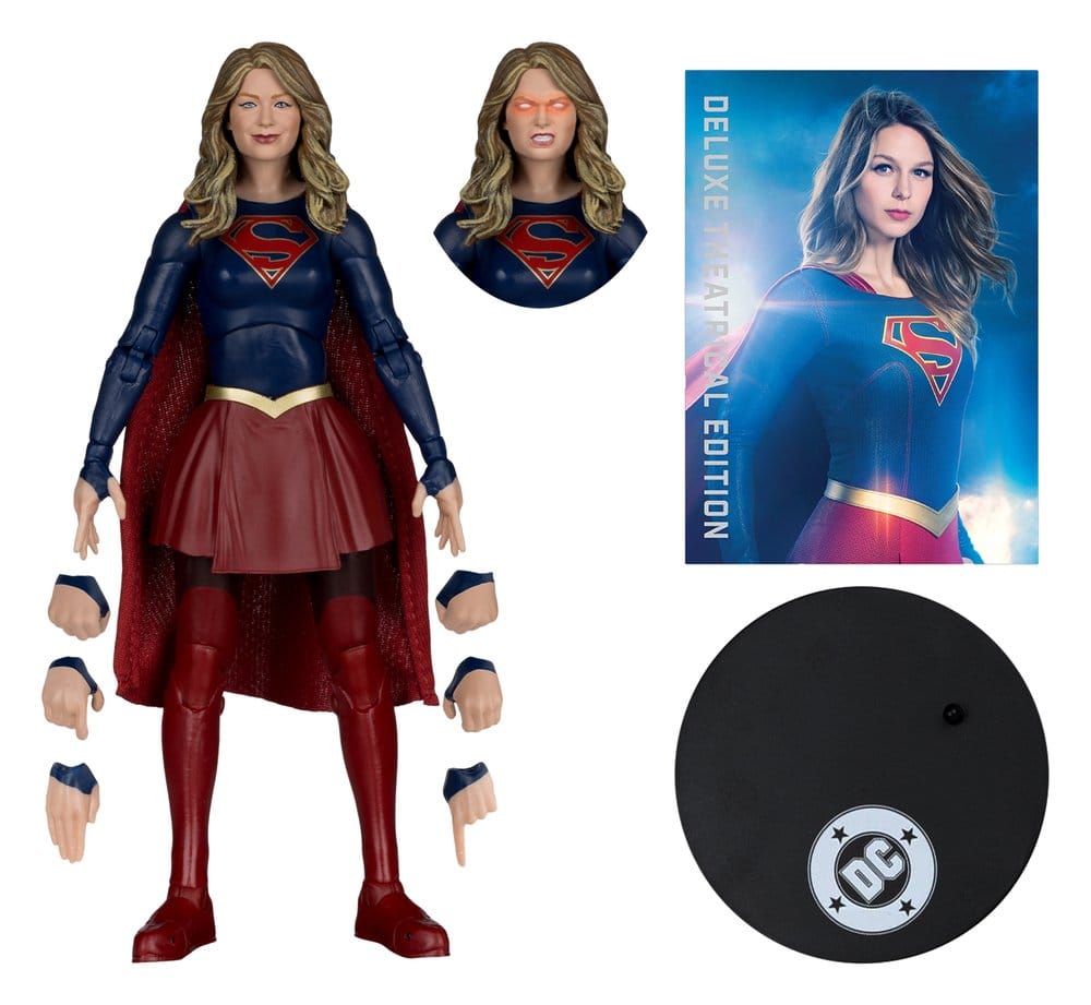 DC Multiverse AF: Supergirl Theatrical Edition DLX 17cm Supergirl Figur, Actionsfigur, blauer Anzug, roter Umhang, DC Comics