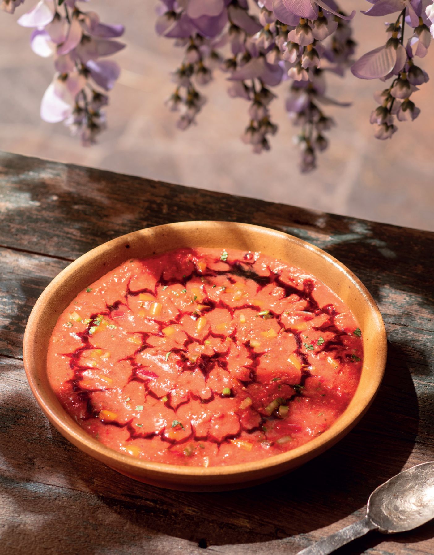 DSA: Das offizielle Kochbuch Essen, Präsentation des Essens, Schüssel